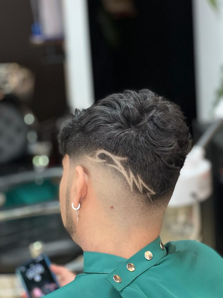 diseños de degradados en kur2 barbershop
